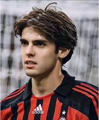 麻将桌上的“潜规则”：不语、不慢、不悔牌的社交礼仪。（麻将桌上的隐形规矩：少言、手快、不悔牌）